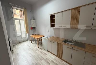 Apartament cu 2 camere semidecomandat, mobilat în Central - 5