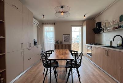 Apartament cu 3 camere decomandat, mobilat în Eminescu