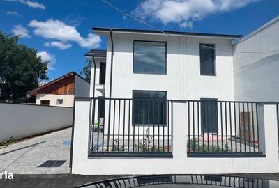 Casă cu 4 camere în Bucureștii Noi
