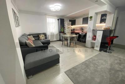 Apartament cu 3 camere semidecomandat, mobilat în Baciu