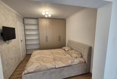 Apartament cu 3 camere decomandat în Nufărul