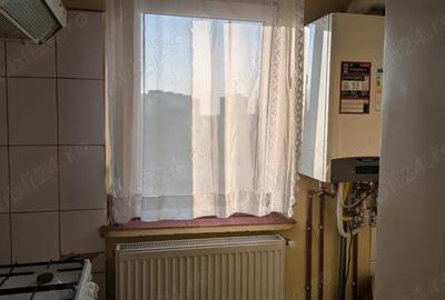 Garsonieră decomandată în Craiovița Nouă - 2
