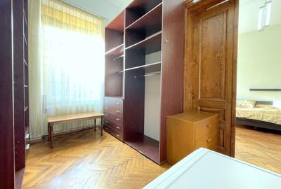 Apartament cu 3 camere semidecomandat, mobilat în Central - 13