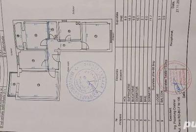 Apartament cu 3 camere decomandat în Republicii