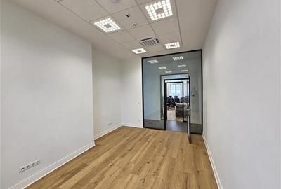 Birou, de 310 mp, în Central - 2