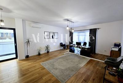 Apartament cu 3 camere decomandat, mobilat în Iancu Nicolae