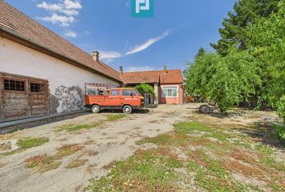 Casă individuală cu 6 camere cu Teren 2712 Mp în Central - 22