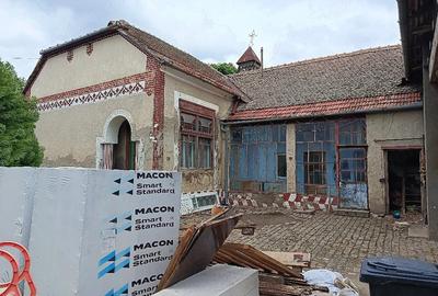 Casă cu Teren 2877 Mp în Tomnatic - 4