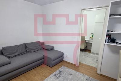 Apartament cu 2 camere semidecomandat, mobilat în Gheorgheni