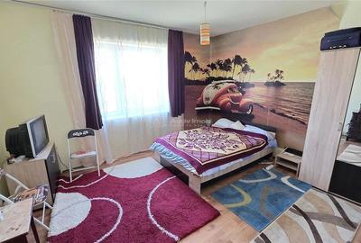 Casă cu Teren 4400 Mp în Petrilova