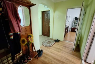 Apartament cu 3 camere decomandat în Micro 13 - 5
