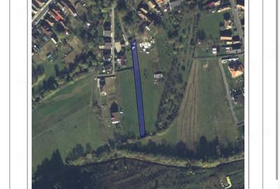 Teren de 1419 mp, în Luna