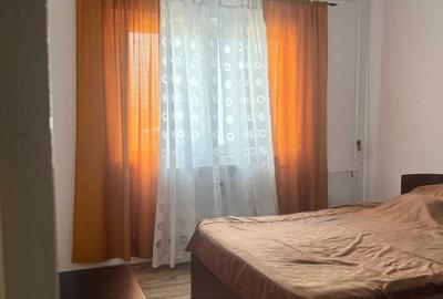 Apartament cu 2 camere decomandat în Vest