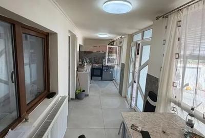 Casă cu 3 camere cu Teren 443 Mp în Central