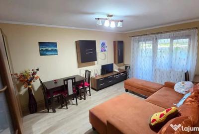 Apartament cu 3 camere decomandat în Torontalului