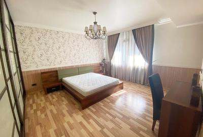 Apartament cu 3 camere decomandat, mobilat în Polonă - 3
