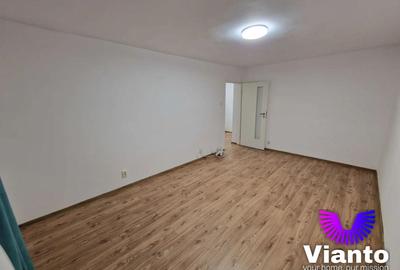 Apartament cu 3 camere decomandat, mobilat în Terezian