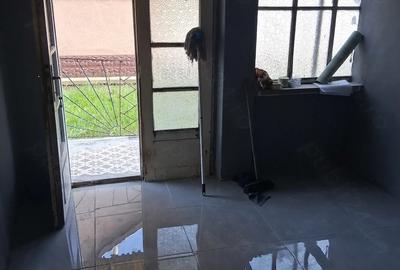 Casă cu 3 camere cu Teren 1500 Mp în Central - 4