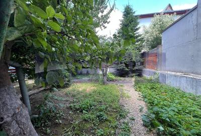 Casă individuală cu 4 camere cu Canalizare în Apărătorii Patriei - 19