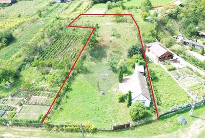 Casă cu Teren 1138 Mp în Moardăș - 9