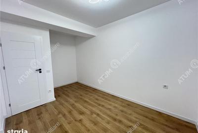 Apartament cu 3 camere decomandat în Piața Cluj