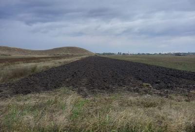 Teren de 7500 mp, în Mărăcineni - 3