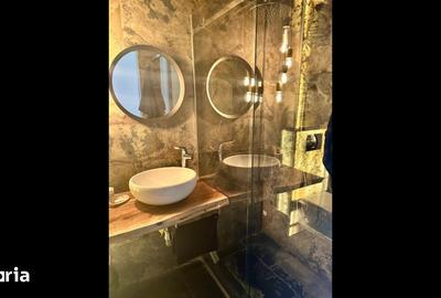 Apartament cu 3 camere, mobilat în Tei