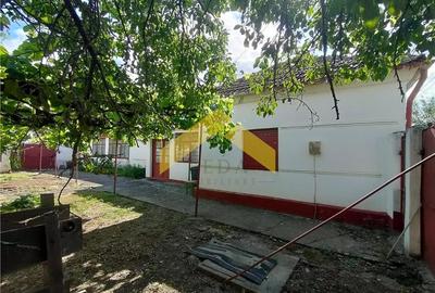 Casă individuală cu 3 camere cu Teren 2215 Mp în Ghioroc - 2