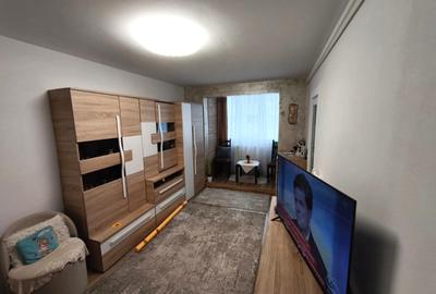 Garsonieră semidecomandată în Uzina 2