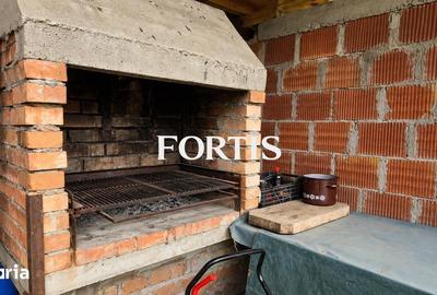 Casă cu 5 camere cu Teren 700 Mp în Central - 10