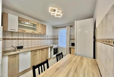 Apartament cu 3 camere decomandat, mobilat în Tractorul - 2