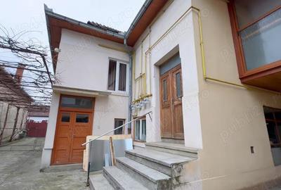 Casă cu 6 camere în Central - 4