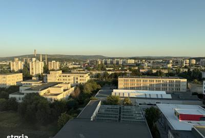Apartament cu 3 camere în Podu Roș