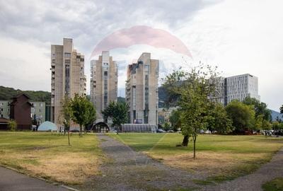 Apartament cu 4 camere decomandat, mobilat în Centrul Civic - 3
