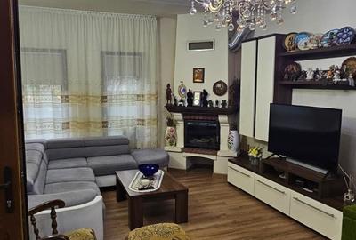 Casă individuală cu 5 camere cu Canalizare în Ghiroda - 10