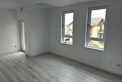 Casă cu 4 camere în Valea Lupului