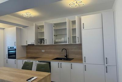 Apartament cu 2 camere semidecomandat, mobilat în Pipera