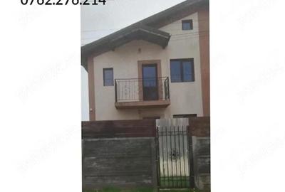 Casă cu Teren 200 Mp în Berceni - 3