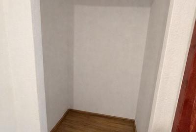 Apartament cu 3 camere în Gorjului