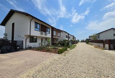 Duplex cu 4 camere cu Canalizare în Corbeanca - 13