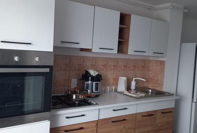 Apartament cu 2 camere decomandat în 23 August - 3