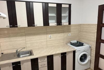 Apartament cu 3 camere decomandat în Vasile Aaron