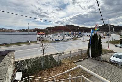 Spațiu comercial, de 431 mp, în Central - 17