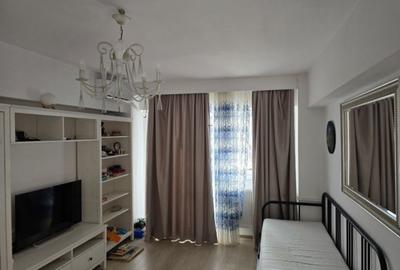 Apartament cu 3 camere decomandat în Văcăresti - 1