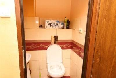 Apartament cu 4 camere în Central - 1