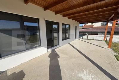 Casă cu 3 camere cu Teren 1300 Mp în Central - 4