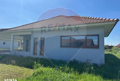 Casă cu 4 camere cu Teren 718 Mp în Central - 3