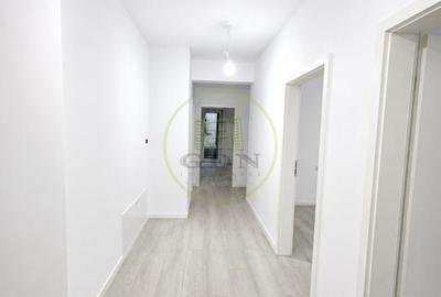 Apartament cu 3 camere în Tractorul