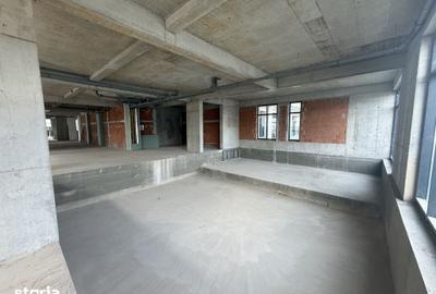 Spațiu comercial, de 749 mp, în Central