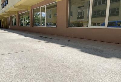 Spațiu comercial, în Giulești